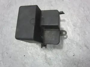 Foto de CAJA RELES / FUSIBLES SEAT LEON (1M1) 1.8 20V (125 CV / 92 KW) referencia 1J0941391 foto 4