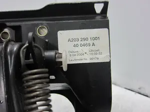 Foto de PEDAL FRENO MERCEDES-BENZ CLK (BM 209) CABRIO 3.2 V6 18V CAT (218 CV / 160 KW) referencia A2032901001 foto 4