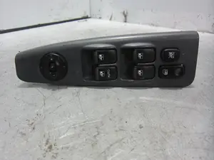 Foto de MANDO ELEVALUNAS DELANTERO IZQUIERDO KIA CERATO (LD) 1.6 CAT (105 CV / 77 KW) referencia 621W05560