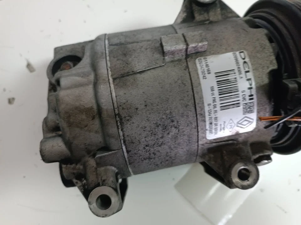 Foto de COMPRESOR AIRE ACONDICIONADO RENAULT MEGANE II GRANDTOUR referencia 8200470242
