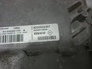 Foto de CENTRALITA MOTOR UCE RENAULT CLIO III 1.2 (75 CV / 55 KW) referencia 8200522357 foto 4