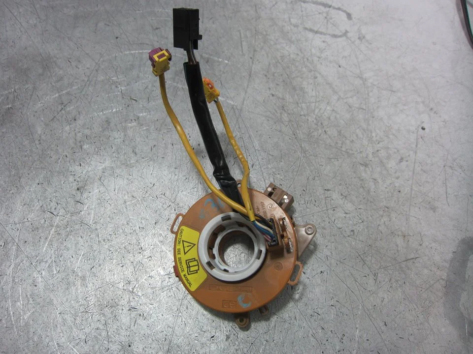 Foto de ANILLO AIRBAG KIA CERATO (LD) 1.6 CAT (105 CV / 77 KW) referencia KL8J610385