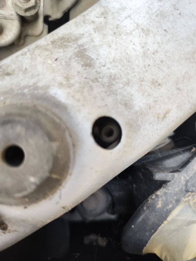 Foto de PUNTA CHASIS DELANTERA PEUGEOT 206 1.6 16V CAT (109 CV / 80 KW)