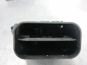 Foto de REJILLA AIREADORA PEUGEOT 307 BREAK / SW (S1)(04.2002) 2.0 HDi FAP CAT (107 CV / 79 KW) referencia 9634499077 foto 3