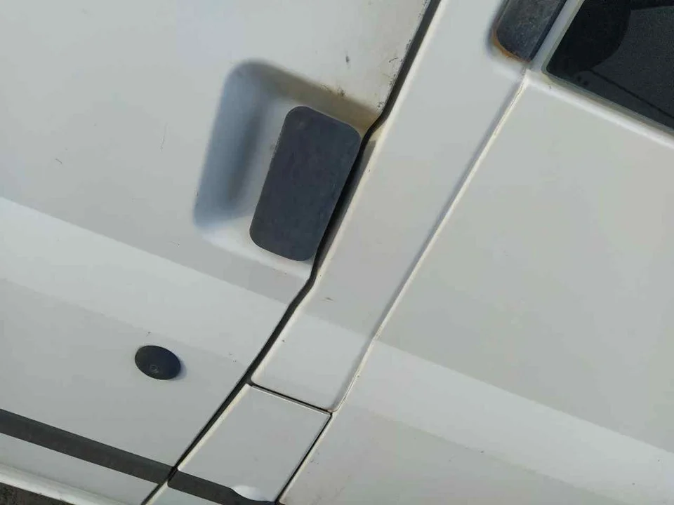 Foto de MANETA EXTERIOR DELANTERA IZQUIERDA FORD TRANSIT COMBI (FY) 2.0 TD CAT (75 CV / 55 KW) referencia 1493202