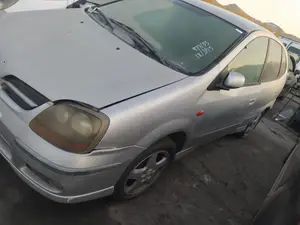 Foto de ALETA DELANTERA IZQUIERDA NISSAN ALMERA TINO (V10M) 2.2 dCi Diesel CAT (112 CV / 82 KW) referencia 63101BU435