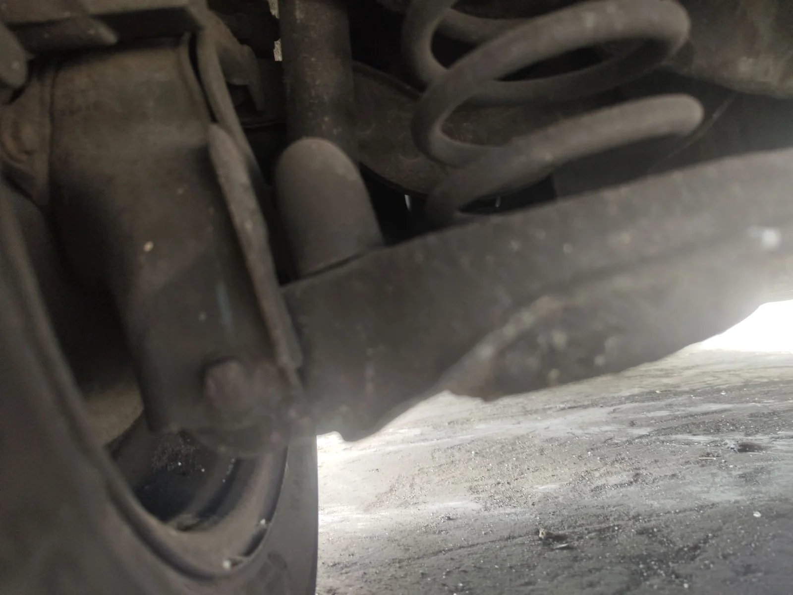 Foto de BRAZO SUSPENSION TRASERO DERECHO VOLVO V50 FAMILIAR 2.0 Diesel CAT (136 CV / 100 KW) referencia 30736922