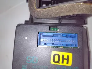 Foto de PANTALLA MULTIFUNCION OPEL VECTRA C BERLINA referencia 13178765 foto 2