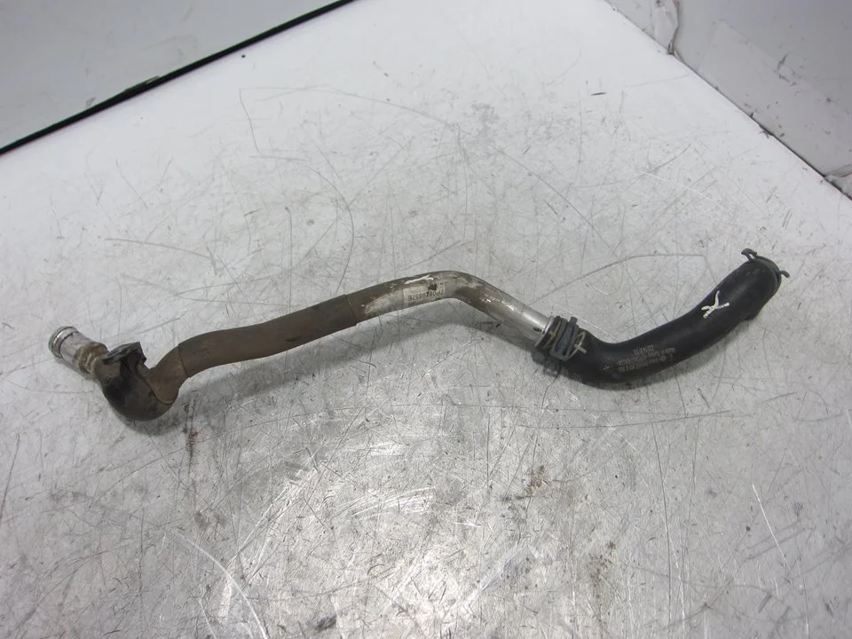 Foto de TUBO PORSCHE CAYENNE (TIPO 92A) referencia 7P0819857E