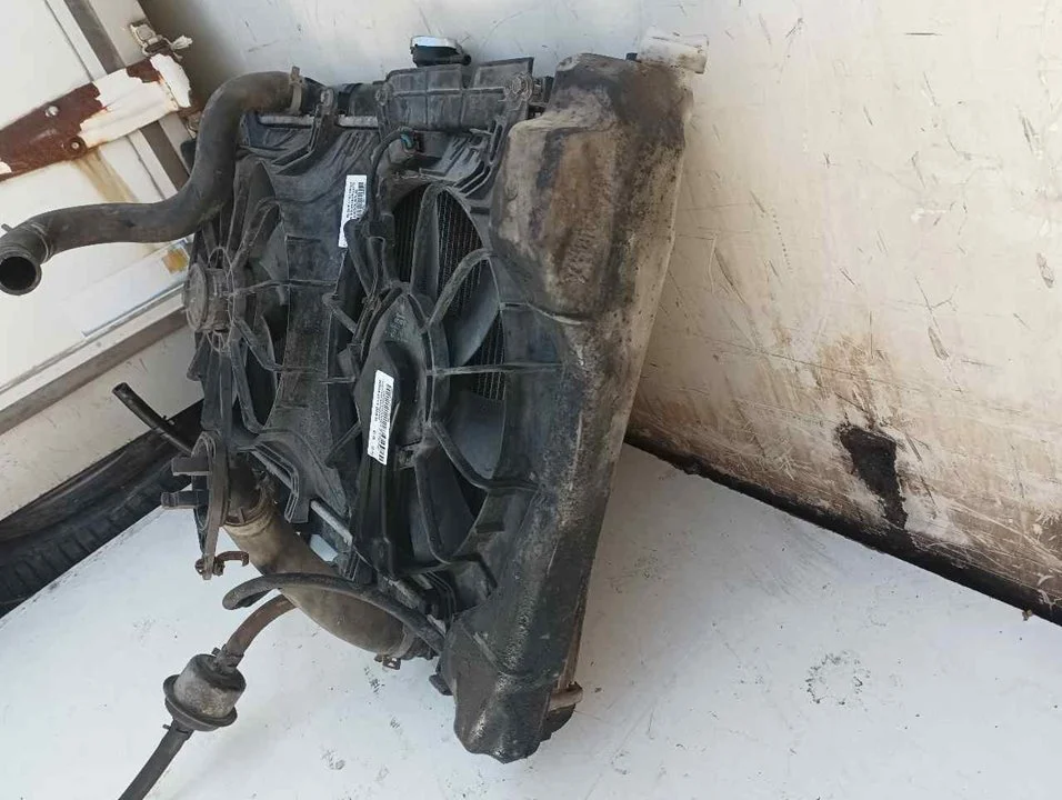 Foto de DEPOSITO EXPANSION HONDA CR-V (RD8) 2.0 VTEC CAT (150 CV / 110 KW)
