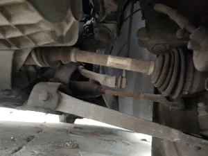 Foto de BRAZO SUSPENSION DELANTERO IZQUIERDO FORD FOCUS C-MAX (CAP)(2003) 1.6 TDCi CAT (109 CV / 80 KW)
