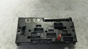 Foto de CAJA RELES / FUSIBLES BMW SERIE M6 GRAN COUPE (F06) 4.4 V8 32V (560 CV / 412 KW) referencia 925281501 foto 2
