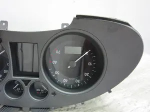 Foto de CUADRO INSTRUMENTOS SEAT IBIZA (6L1) 1.4 16V (86 CV / 63 KW) referencia 555001490100 foto 9
