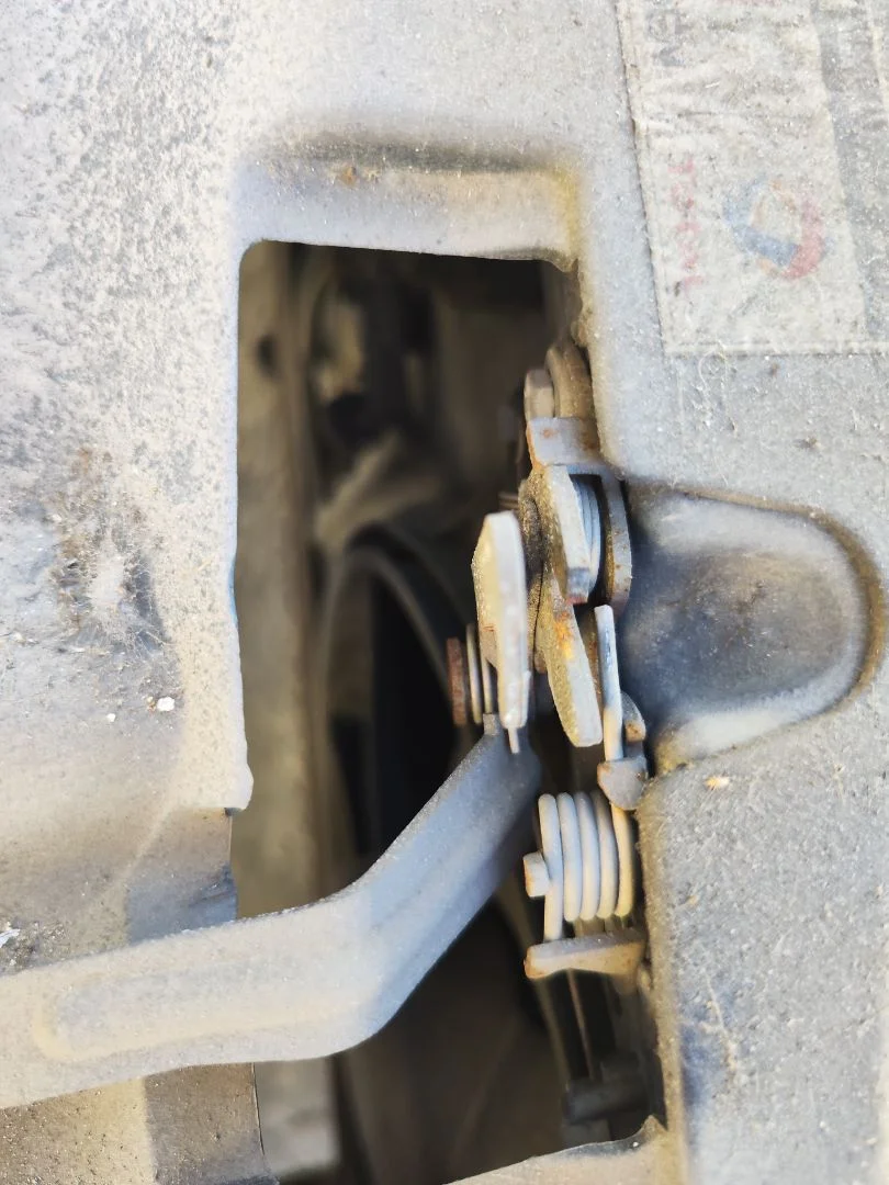 Foto de CERRADURA CAPO CITROEN C4 COUPE 1.4 16V (88 CV / 65 KW)