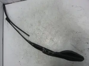 Foto de BRAZO LIMPIA DELANTERO DERECHO LEXUS RX (AGL20) referencia W000063279