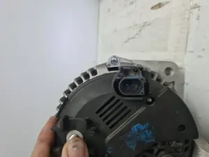 Foto de ALTERNADOR BMW SERIE 7 (E65/E66) 3.0 Turbodiesel CAT (231 CV / 170 KW) referencia AL-90259 foto 2
