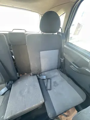 Foto de JUEGO ASIENTOS COMPLETO OPEL MERIVA 1.6 16V (101 CV / 74 KW) foto 3
