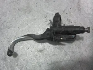 Foto de BOMBA FRENO TRASERA PIAGGIO (VESPA) X 7 124 cm3 - 11 kW (15 CV / 11 KW) referencia CM074801 foto 3