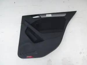 Foto de GUARNECIDO PUERTA TRASERA DERECHA VOLKSWAGEN GOLF VI (5K1)(10.2008) referencia 108762001