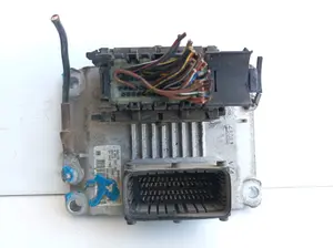 Foto de CENTRALITA MOTOR UCE OPEL CORSA C referencia 26SA8095 foto 1