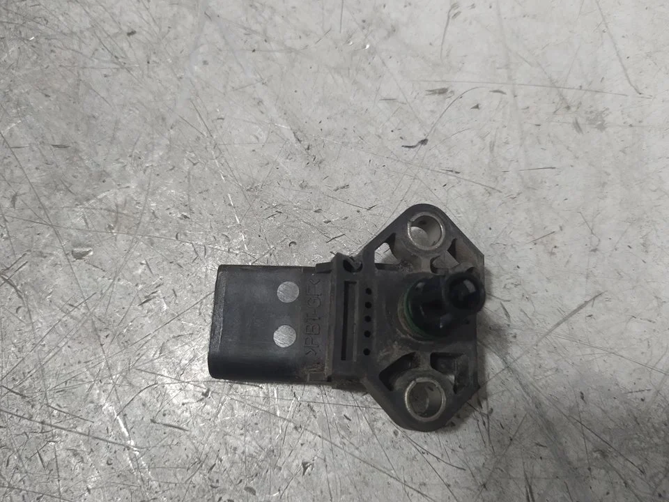 Foto de SENSOR SEAT LEON (1P1) 1.9 TDI (105 CV / 77 KW) referencia 0281002401