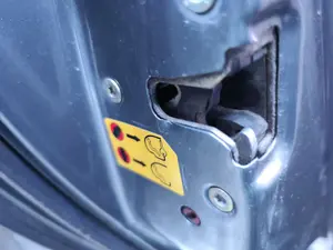 Foto de CERRADURA PUERTA TRASERA DERECHA CITROEN C5 BERLINA 2.0 HDi (109 CV / 80 KW) referencia 913784 foto 4