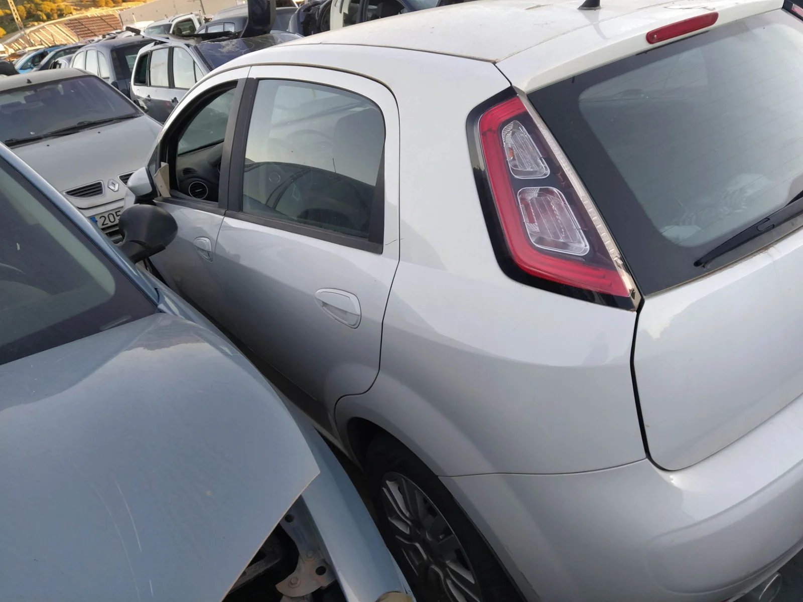 Foto de BIELETA ESTABILIZADORA TRASERA IZQUIERDA FIAT III PUNTO (199) 1.4 CAT (78 CV / 57 KW) referencia 0077365715