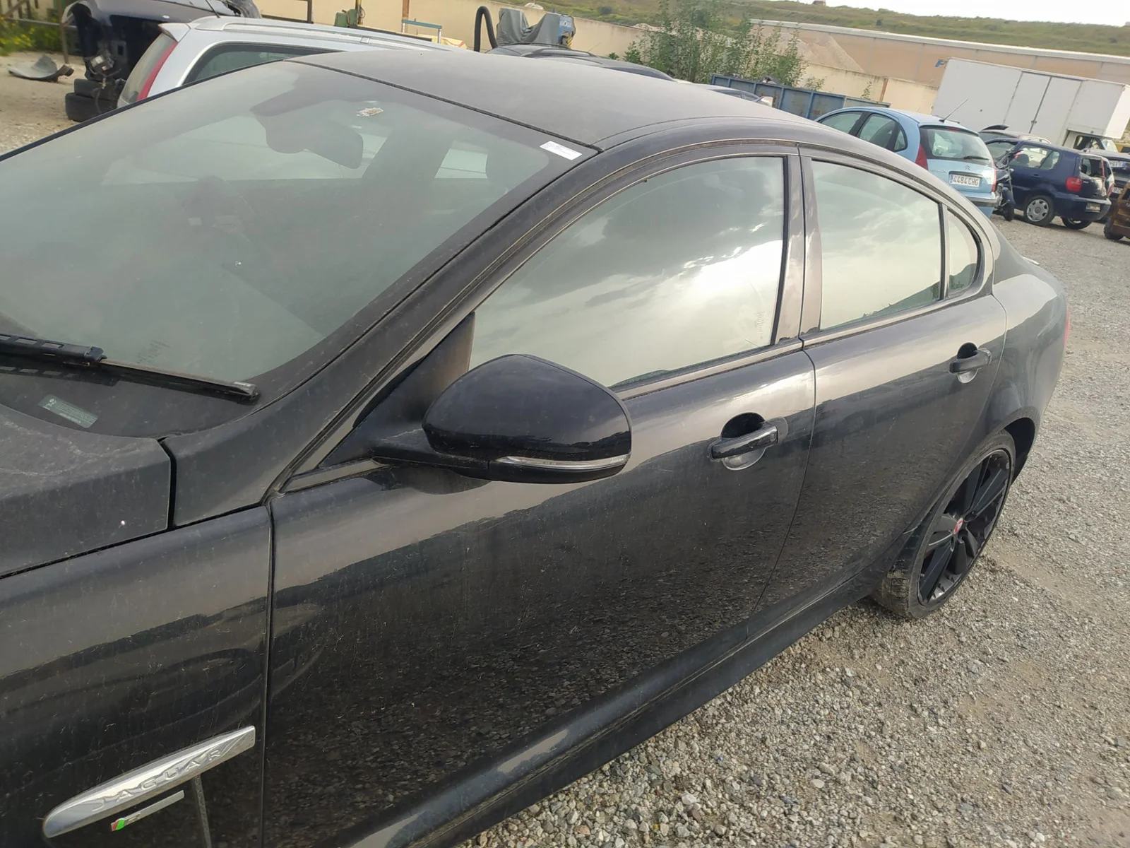 Foto de LUNA TRASERA IZQUIERDA JAGUAR XF 3.0 V6 Diesel CAT (241 CV / 177 KW) referencia C2Z 28403