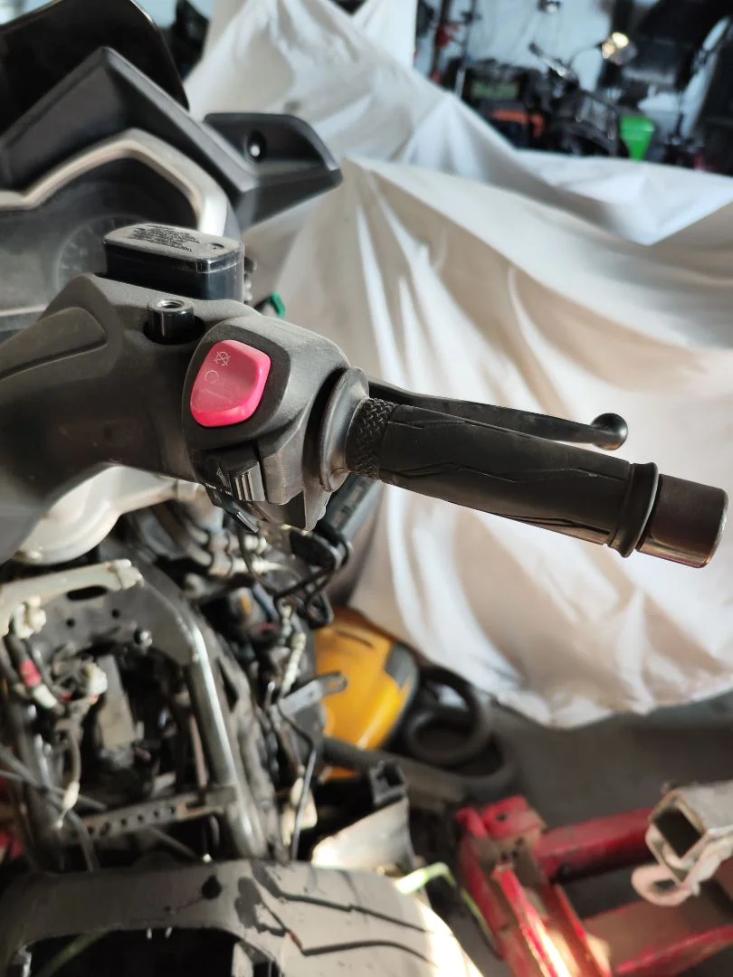 Foto de PIÑA ENCENDIDO YAMAHA X-MAX 250 250 cm3 - 15 kW (20 CV / 15 KW)