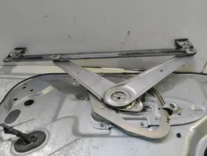 Foto de ELEVALUNAS DELANTERO DERECHO FORD FOCUS BERLINA (CAP) 4M5G6007XD referencia 4M51A203A28BG foto 4