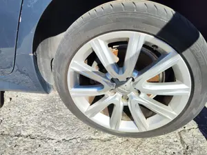 Foto de LLANTA AUDI A6 AVANT (4GD) 2.0 16V TDI (190 CV / 140 KW) referencia 4G0601025BH