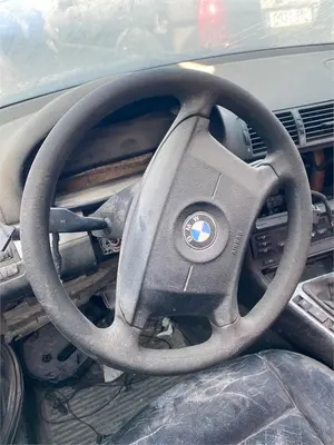 Foto de VOLANTE BMW SERIE 3 BERLINA (E46)