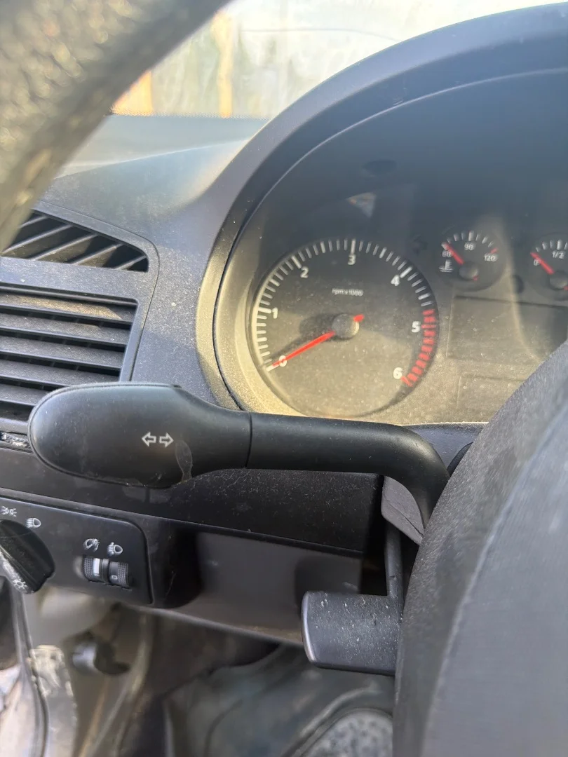 Foto de MANDO MULTIFUNCION SEAT CORDOBA BERLINA (6K2)