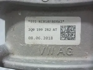 Foto de SOPORTE MOTOR DERECHO SEAT IBIZA (KJ1) referencia 2Q0199262 foto 5