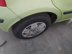 Foto de BIELETA ESTABILIZADORA TRASERA DERECHA FIAT II PANDA (169) 1.2 CAT (60 CV / 44 KW)