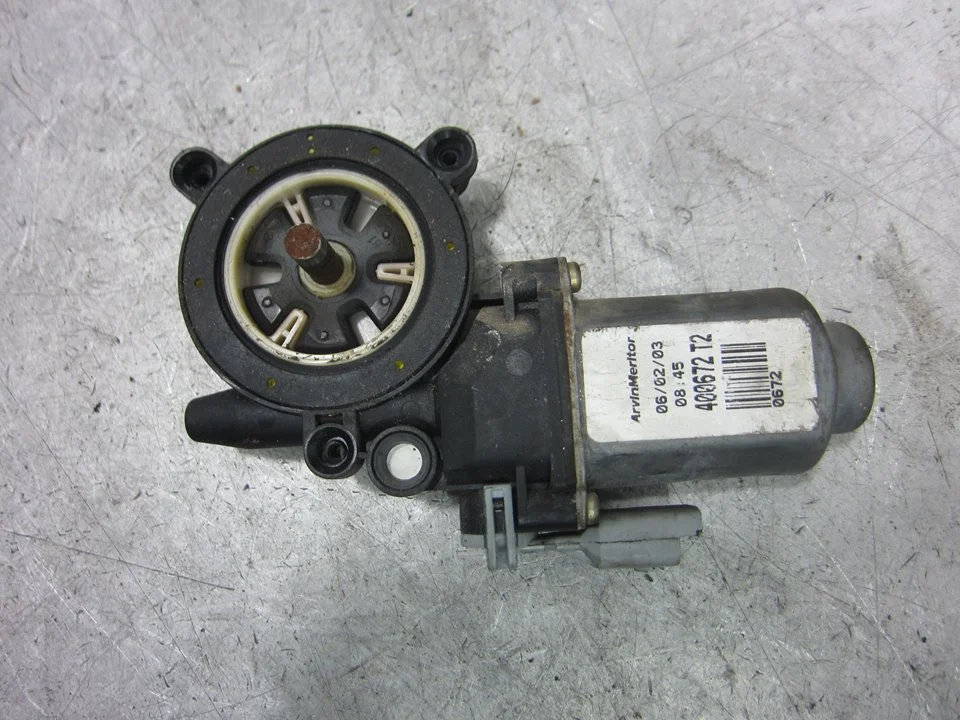 Foto de MOTOR ELEVALUNAS DELANTERO DERECHO AIXAN 400 A721 (0.4 ) referencia 400672T2