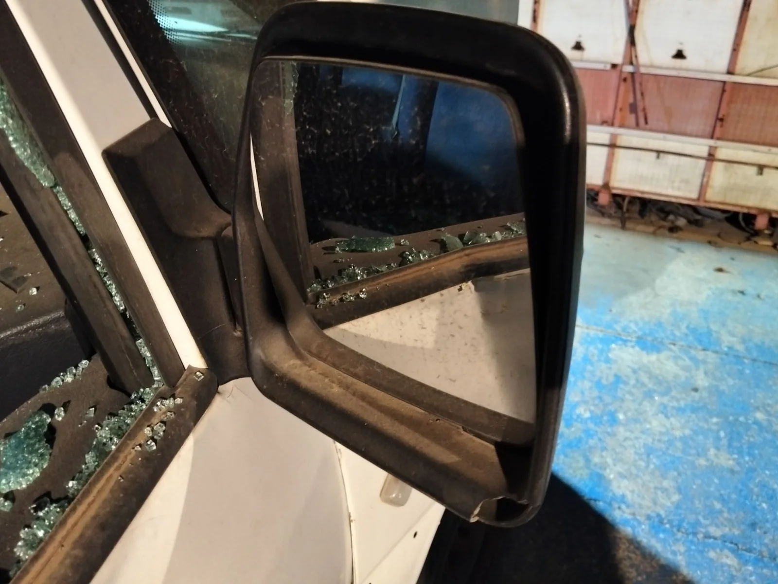 Foto de CRISTAL RETROVISOR DERECHO PEUGEOT EXPERT FURGÓN COMFORT (1995)