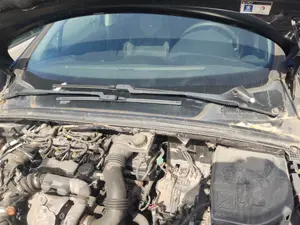 Foto de BRAZO LIMPIA DELANTERO IZQUIERDO PEUGEOT 308 1.6 HDi FAP CAT (9HZ / DV6TED4) (109 CV / 80 KW) referencia 6429EL