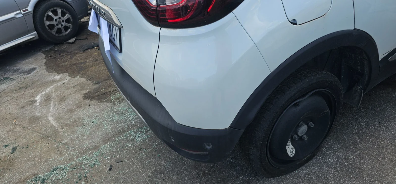 Foto de PARAGOLPES TRASERO RENAULT CAPTUR I 1.5 dCi Diesel FAP (110 CV / 81 KW)