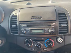 Foto de SISTEMA AUDIO / RADIO CD NISSAN MICRA (K12E) 1.2 CAT (65 CV / 48 KW)