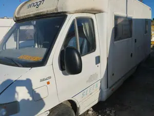 Foto de PUERTA DELANTERA IZQUIERDA FIAT DUCATO II CAMIÓN 2.8 JTD (146 CV / 107 KW)