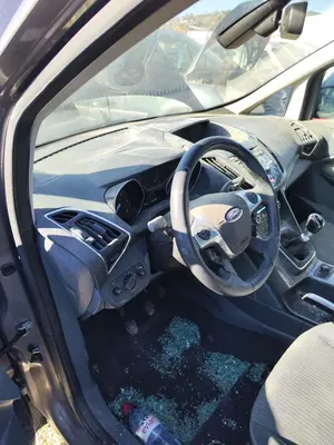 Foto de SALPICADERO FORD C-MAX (CB7) 1.6 TDCi CAT (116 CV / 85 KW) foto 3