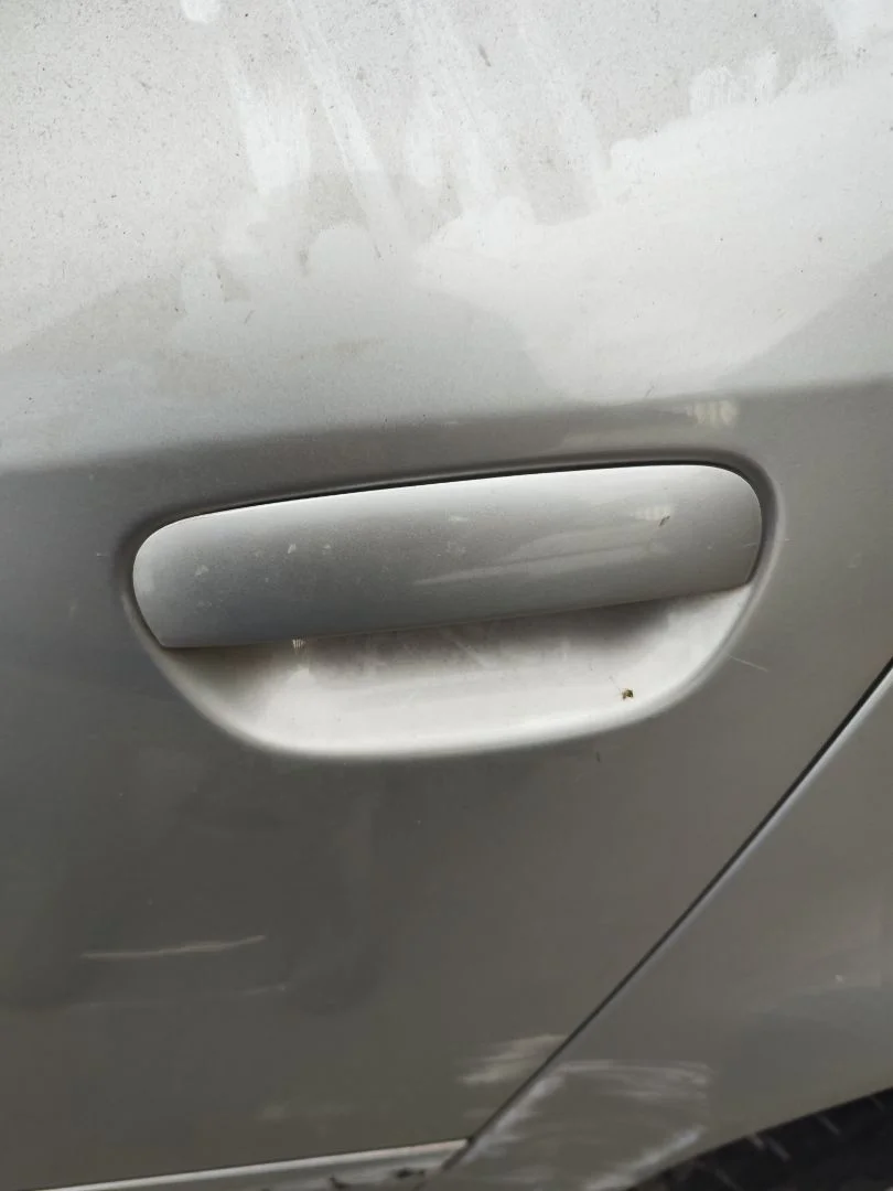 Foto de MANETA EXTERIOR TRASERA IZQUIERDA AUDI A3 (8L) 1.9 TDI (110 CV / 81 KW) referencia 4B0839207 FKZ
