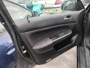Foto de GUARNECIDO PUERTA DELANTERA IZQUIERDA HONDA ACCORD BERLINA (CL/CN) 2.0 VTEC CAT (155 CV / 114 KW)