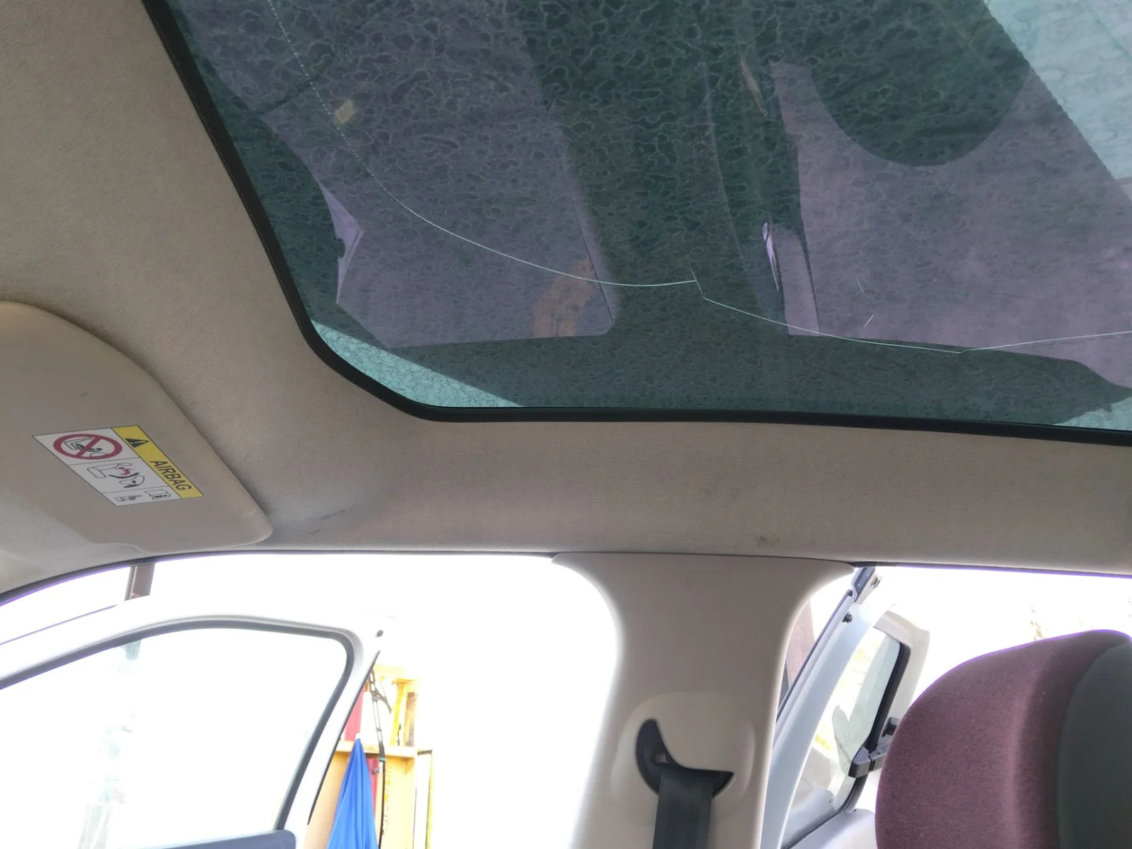 Foto de TECHO INTERIOR CITROEN C4 CACTUS 1.2 12V VTi (82 CV / 60 KW) referencia 98178244BJ
