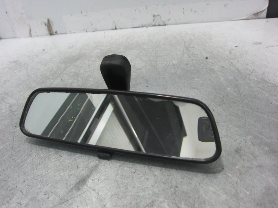 Foto de RETROVISOR INTERIOR BMW SERIE 3 BERLINA (E36) 2.0 24V (150 CV / 110 KW) referencia 0210072