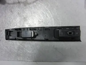 Foto de MANDO ELEVALUNAS DELANTERO DERECHO MAZDA 5 BERLINA (CR) referencia C235684L6 foto 3