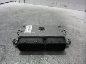 Foto de CENTRALITA MOTOR UCE PEUGEOT 208 1.2 12V e-VTi / PureTech (81 CV / 60 KW) referencia 9829598880