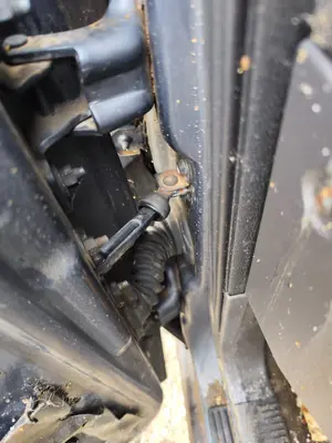 Foto de RETENEDOR PUERTA JEEP GRAND CHEROKEE (WJ/WG) 4.0 CAT (190 CV / 140 KW)