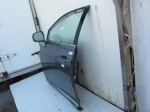 Foto de PUERTA DELANTERA IZQUIERDA LEXUS RX (GGL1/GYL1) 3.5 V6 24V CAT (249 CV / 183 KW) foto 8